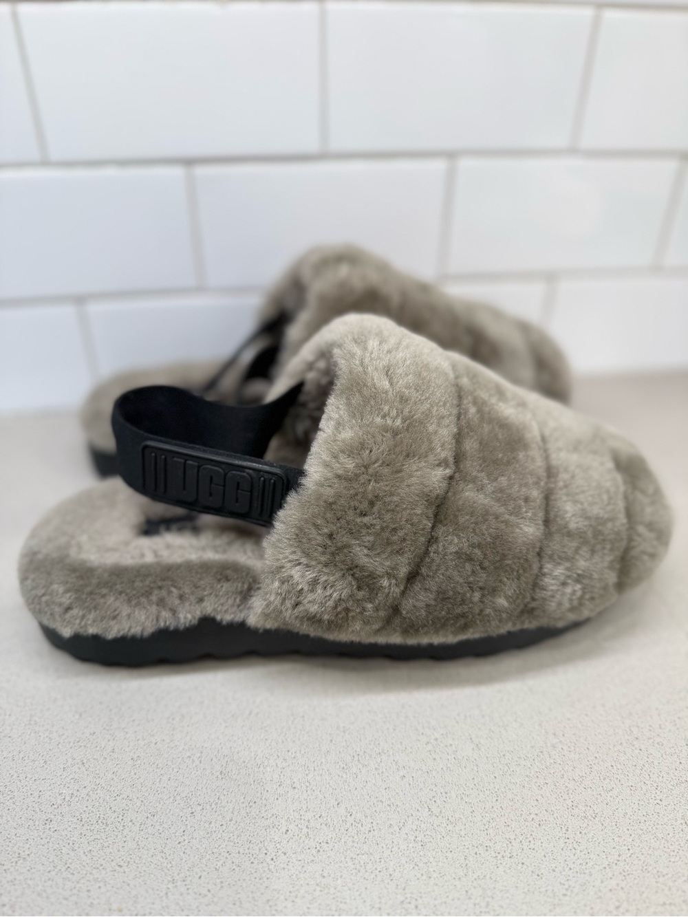 UGG - WOMEN'S SUPER FLUFF SLIPPER - Burnt Olive